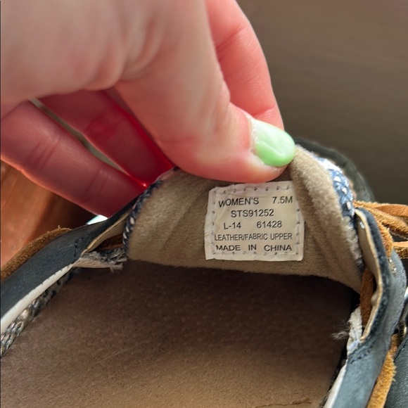 Women's Sperry Boat Shoes in Blue and Tan - Picture 4 of 7